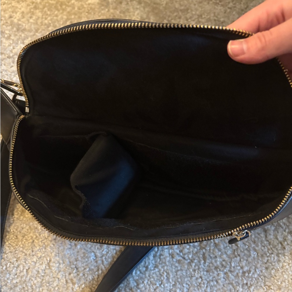 Ruby & Rae The Sidekick Camera Bag - Picture 4 of 7